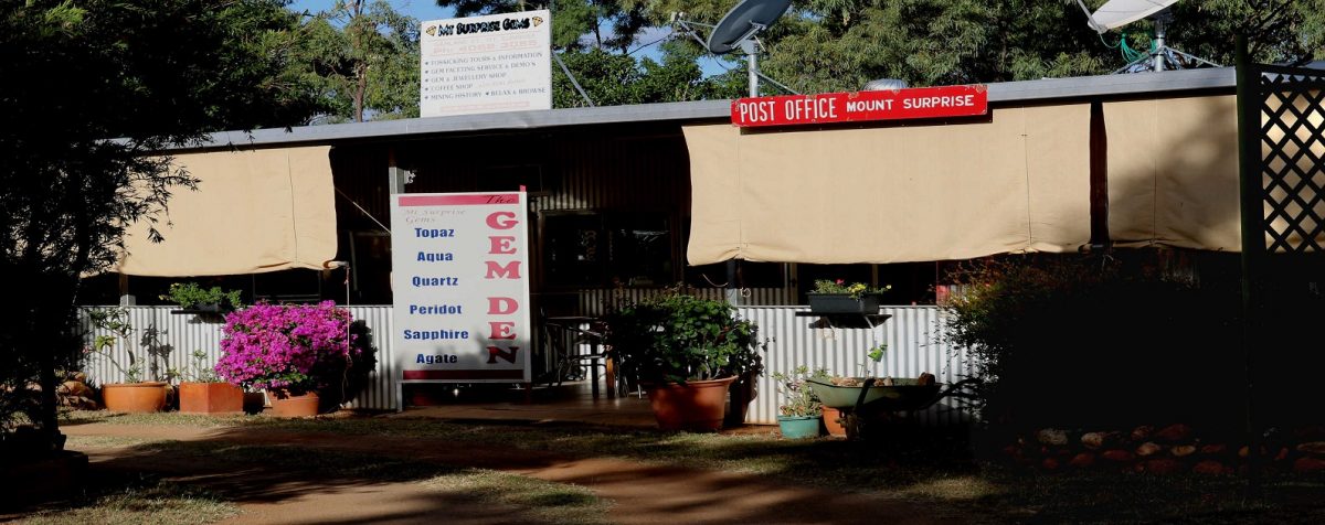 Gem Den